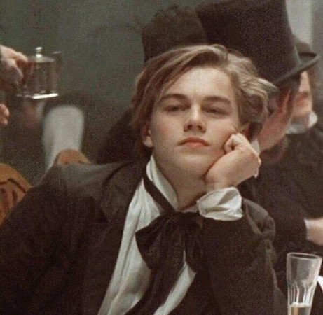 ▲▼李奧納多狄卡皮歐（Leonardo DiCaprio）年輕時的模樣。（圖／翻攝自推特、劇照）