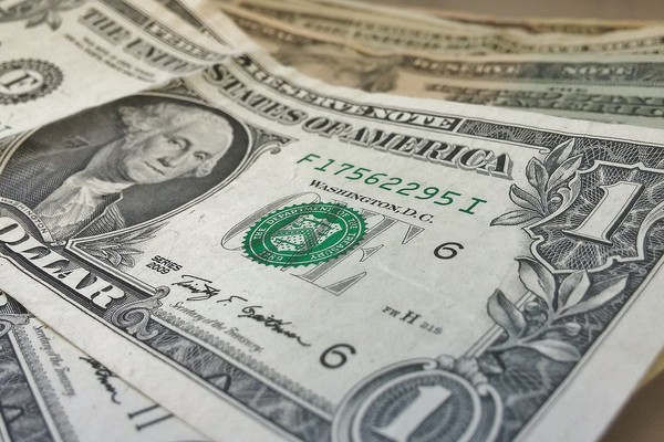 ▲美元，美金，鈔票，紙鈔，金錢，錢，貨幣。（圖／pixabay）