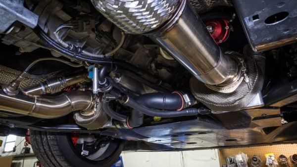 福特野馬Shelby GT350雙渦輪暴改　上看「神獸級」1,400匹最大馬力（圖／翻攝自Fathouse Performance）
