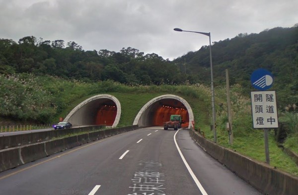 基隆港東岸聯外道路隧道。（圖／翻攝自Google地圖）
