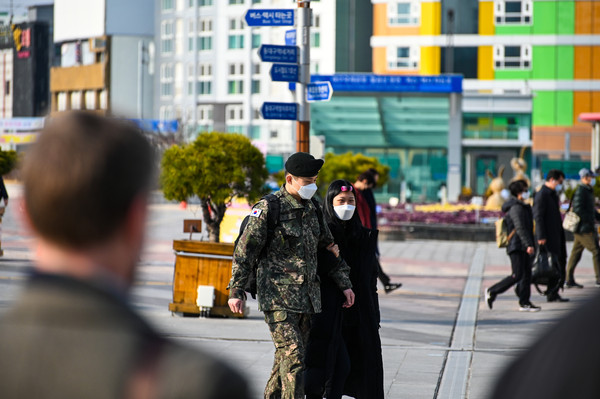 ▲▼ 南韓大邱街頭上的軍人。（圖／達志影像）