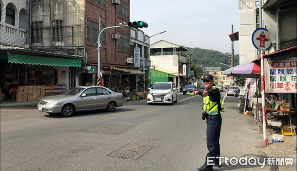 ▲228連續假期將屆，台南市白河警方將全力交通疏導應變。（圖／記者林悅翻攝，下同）