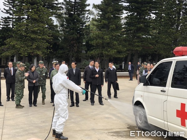 ▲▼總統蔡英文視察六軍團33化兵群。（圖／記者陶本和攝）