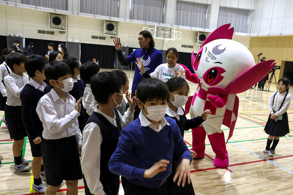 ▲▼新冠肺炎,武漢肺炎,日本,小學。（圖／路透）