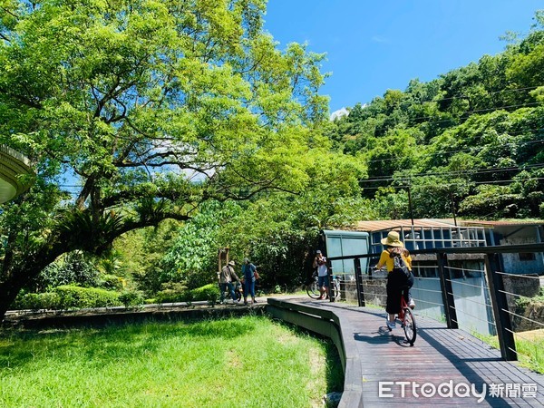 ▲▼花蓮「鯉魚潭自行車道」。（圖／記者蔡玟君攝）