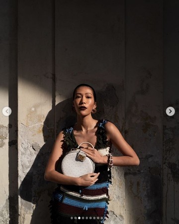 ▲莫莉從米蘭時裝周歸來，自行居家隔離。（圖／翻攝自莫莉Instagram）