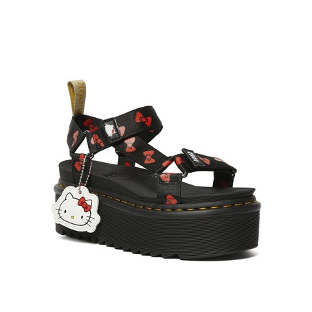 ▲Dr. Martens X Hello Kitty系列。（圖／Dr. Martens提供、翻攝Reebok.kr.com）