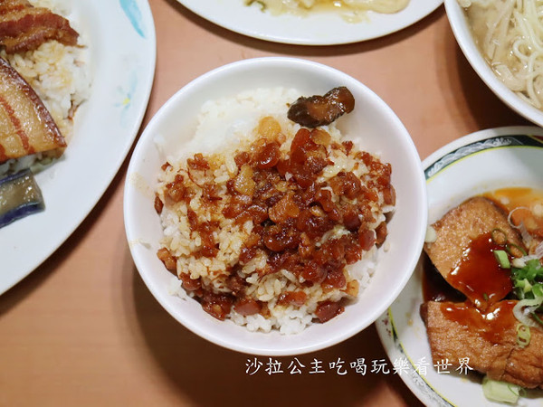 ▲▼黃記滷肉飯。（圖／沙拉公主吃喝玩樂看世界提供）