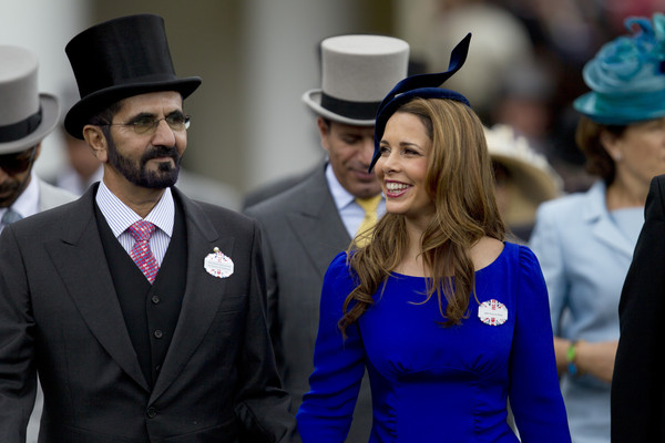 ▲杜拜酋長拉希德（Sheikh Mohammed Bin Rashid al-Maktoum）與前妻約旦哈雅公主（Princess Haya Bint Al-Hussain）於2012年出席英國雅士谷賽馬大會。（圖／達志影像／美聯社）