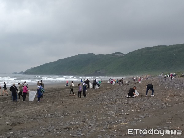 ▲▼蘇澳無尾港健走淨塑活動，400人清出215公斤廢棄物。（圖／記者游芳男翻攝，下同）