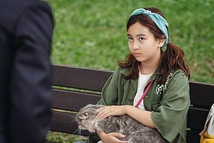 童星葛素媛在《明明會說話》扮演李星民的女兒，從小夢想成為一名獸醫。（翻攝自Naver）