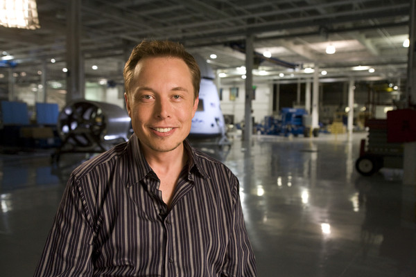 ▲馬斯克是一名出生於南非的企業家，同時具有南非、美國以及加拿大國籍，並以SpaceX的創辦者，及特斯拉汽車與PayPal的聯合創辦人而聞名。（圖／取自免費圖庫flickr）