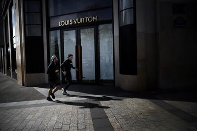 馬年效應啟動？　奢侈品牌搶攻中國市場估規模1.6兆