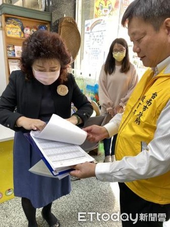 ▲為避免造成防疫缺口，台南市各機關、學校及幼兒園教職員工於防疫期間避出國。（圖／記者林悅翻攝）