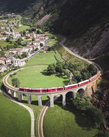 ▲跟著鐵道環遊瑞士　最美風光全體驗▼             。（圖／七逗旅遊網提供）