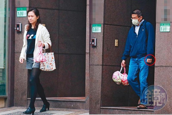 王浩（右）離開後，台北市家暴防治中心主任陳淑娟（左）隨後也步出華廈。