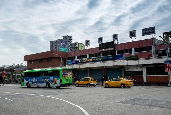 ▲桃園舊火車站拆除工程將啟動，配合捷運綠線G07車站工程施作。（圖／捷運局提供）