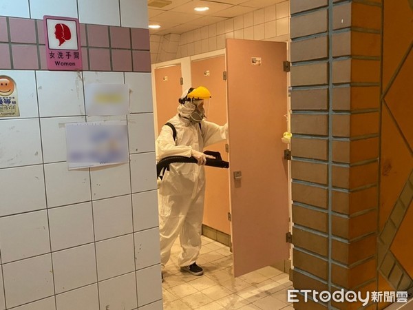 ▲▼確診病患到北市某國小打球，校方急關閉場官消毒。（圖／校方提供）