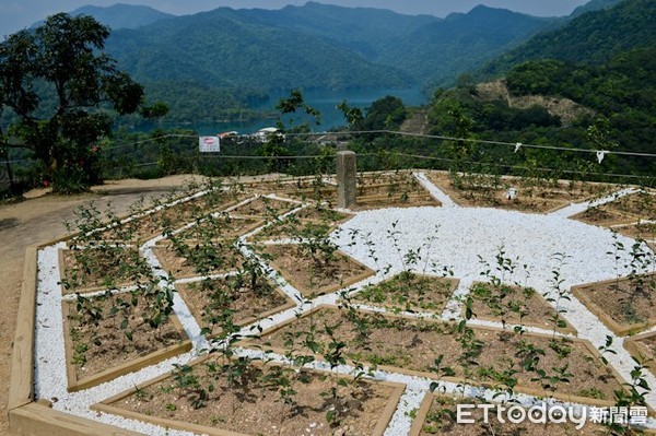 ▲ 新北石碇獅仔頭坑道路修復完成 眺望永安社區千島湖更安全。（圖／新北市農業局提供）