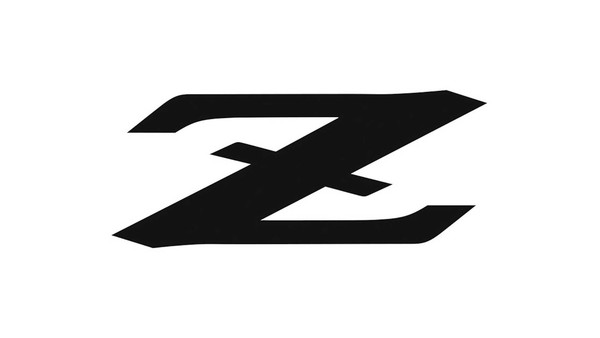 ▲Nissan新廠徽、Z跑車徽飾。（圖／翻攝自Nissan）