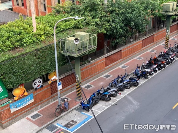 ▲士林後港所警方查獲兩名偷車賊，竊嫌駕車逃逸拒捕險象環生。（圖／記者張君豪翻攝）