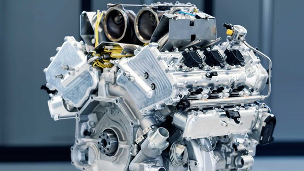 ▲Aston Martin自主開發新3.0升V6雙渦輪引擎。（圖／翻攝自Aston Martin）