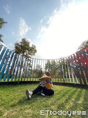 ▲國定古蹟山上花園水道博物館園區內栽種的20幾株花旗木，目前正熱情迎賓，歡迎民眾來走走散心。（圖／記者林悅翻攝，下同）