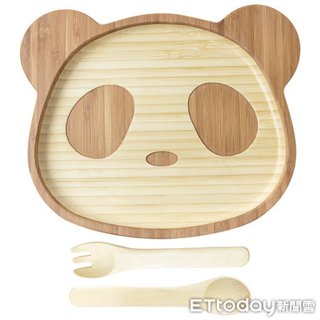 ▲華航eMall首度推出以台灣「竹」為主題之文創商品，la-boos竹製兒童餐具可愛破表，吸引孩童目光。（圖／華航提供）