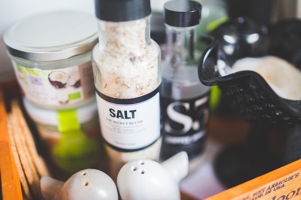 ▲▼鹽,發炎,減鹽,低鹽。（圖／pixabay）