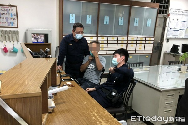 ▲台南警三分局長安派出所所長黃俊榮等人，及時阻止陳姓男子遭假援交真詐騙，並查出詐騙集團盗用對岸美女圖以假帳號行騙。（圖／記者林悅翻攝，下同）