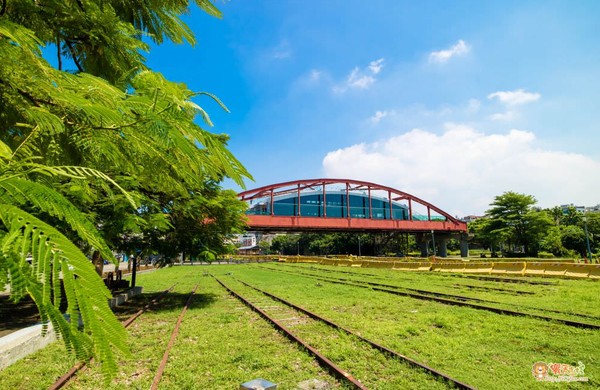 ▲▼On The Bridge 紅橋餐廳。（圖／饗食客棧。淘氣猴vs肥獅子的旅食天堂提供，以下皆同，On The Bridge 紅橋餐廳）