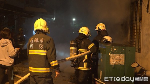 ▲▼機車被縱火            。（圖／記者洪正達翻攝）