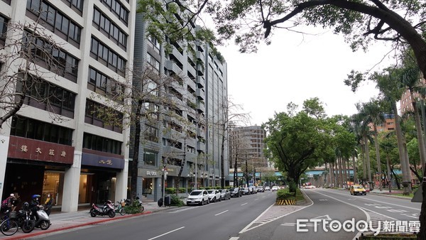 ▲▼黎智英持有豪宅外觀，「仁愛吾疆」，大安區仁愛路三段111號。（圖／記者徐斌慎攝）