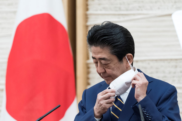 ▼ 日本首相安倍晉三宣布全日本進入緊急事態 。（圖／路透）