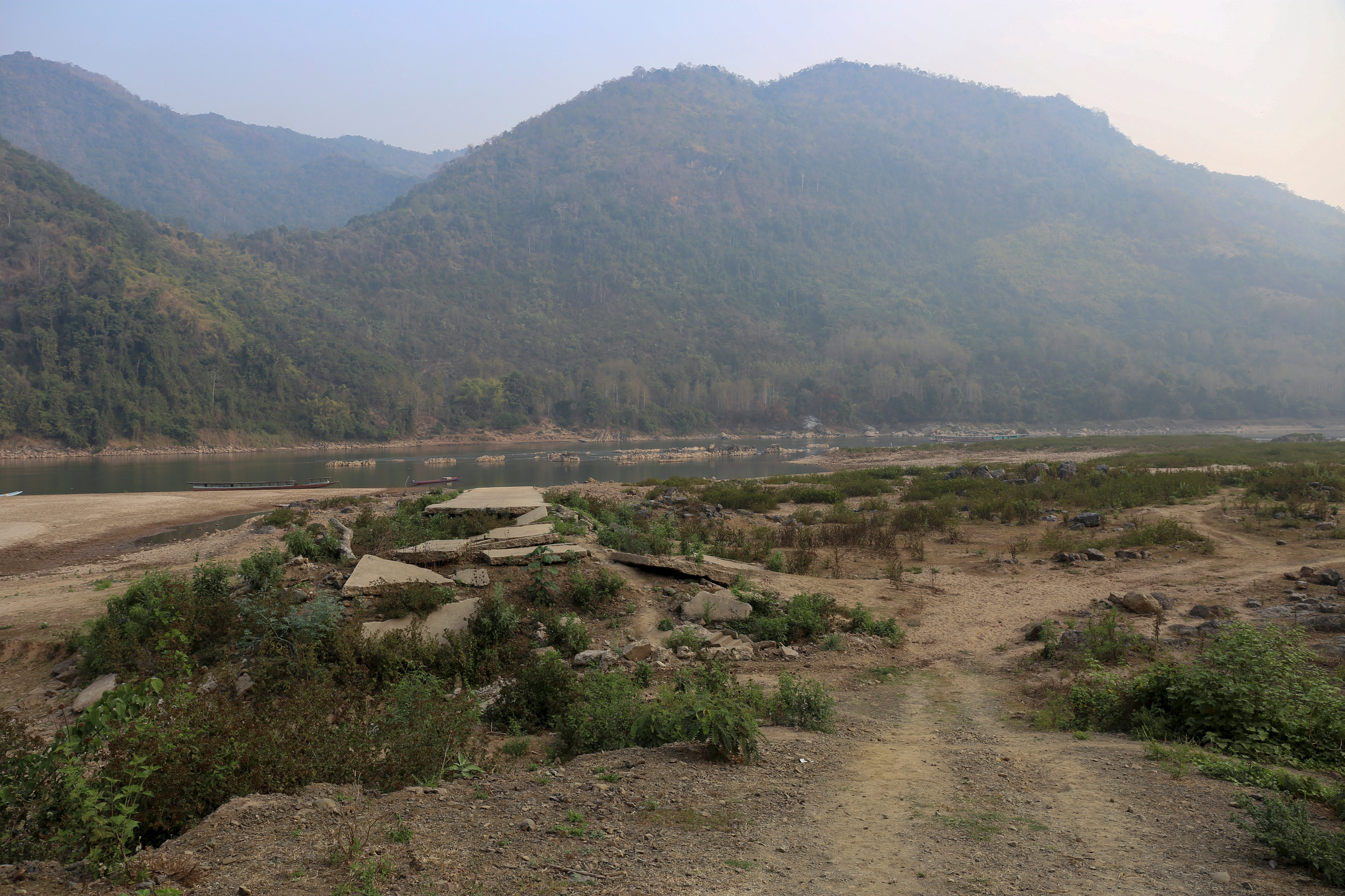 ▲▼湄公河因為上游遭中國水壩攔截，導致乾旱。（圖／路透）