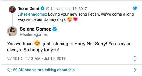 2017年黛咪洛瓦托與席琳娜還在推特上會互動，大家都認為她們是姊妹情深，沒想到現在已經不是了。（翻攝自Selina Gomez官方推特）