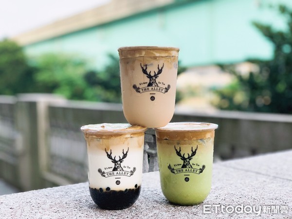 ▲▼鹿角巷推出全新3款「401咖啡奶霜系列飲品」。（圖／鹿角巷提供）