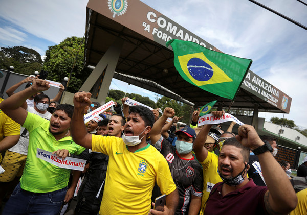 ▲巴西,總統,波索納洛,Jair Bolsonaro,示威,反禁足。（圖／路透）