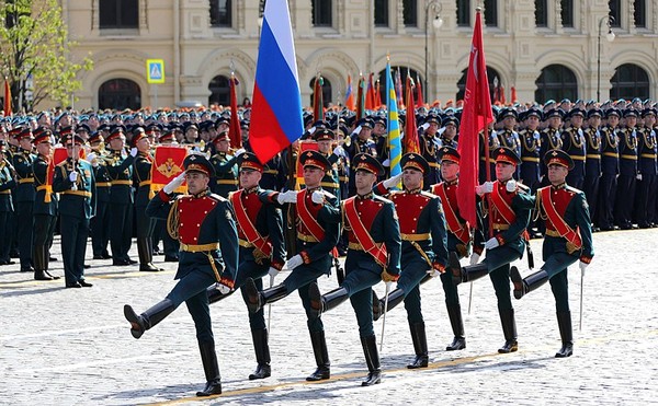 ▲俄羅斯2018年舉行的莫斯科勝利紀念日遊行。（圖／取自免費圖庫Wikimedia commons）