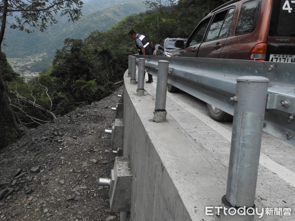 ▲▼南投縣仁愛鄉投71、83、89線道路，災害復建工程如期、如質完工，縣長林明溱實勘驗收後很滿意。（圖／南投縣政府提供）