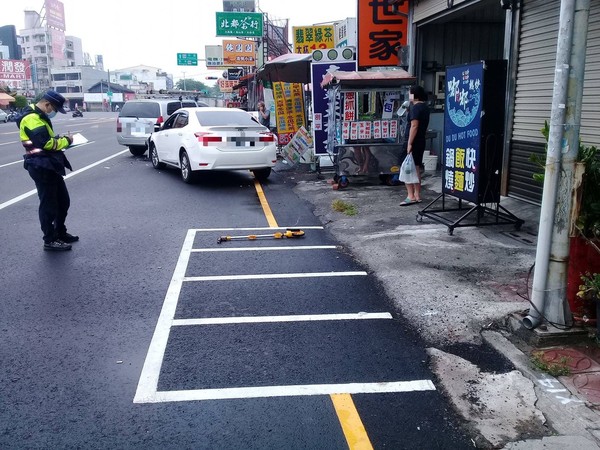 ▲嘉義市友愛路嚴重車禍。（圖／讀者提供）