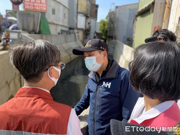 ▲新北市長侯友宜28日視察鶯歌防汛工程整備，109年度汛期前視察防汛整備重點場所。（圖／記者羅婉庭攝）