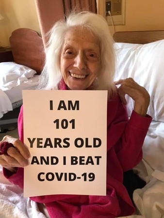 倖存西班牙流感！101歲婦又戰勝癌症和新冠病毒　女兒狂讚：我媽有超人DNA。（圖／翻攝自Facebook／North Westchester Restorative Therapy & Nursing Center）