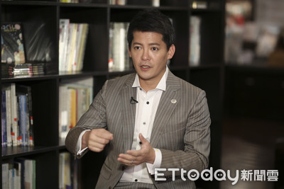 謝哲青心肌炎暴瘦10公斤！醫示警「最危急狀況」　恐在數小時後死亡