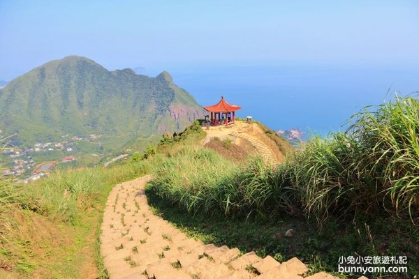 ▲▼無耳茶壺山登山步道。（圖／小兔小安*旅遊札記提供）