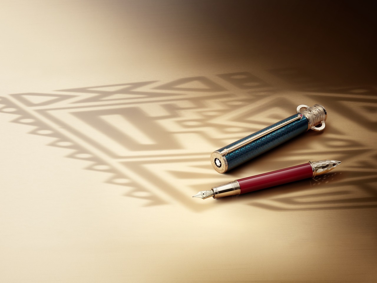 萬寶龍筆上重現墨西哥帝國古文明擲矛器變筆蓋| ET Fashion | ETtoday新聞雲