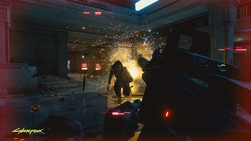 《電馭叛客 2077》賽博龐克為時代背景，玩家在開放的「夜城」中執行任務並進行戰鬥。（翻攝自Cyberpunk 2077 FB）