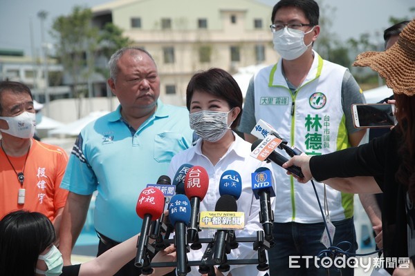 ▲▼盧秀燕宣布國運中心與各政府機關防疫措施解禁。（圖／台中市政府提供）