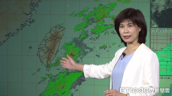 ▲▼氣象局說明颱風「黃蜂」動態。（圖／記者張榮恩攝）