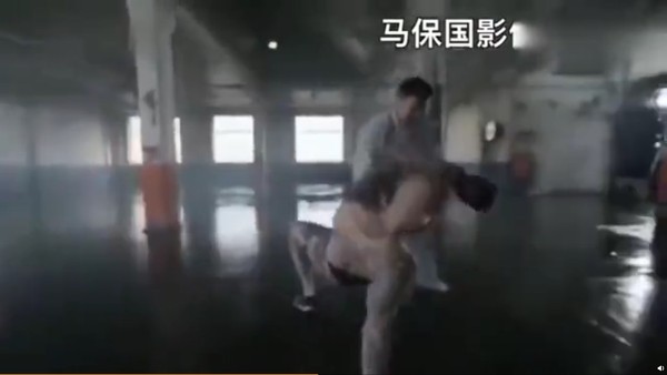 ▲馬保國炫耀曾打贏MMA冠軍皮特影片。（圖／翻攝自微博，下同）